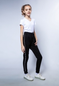 Брюки спорт. д/дев. 115 рост 128 (ЧЗ)