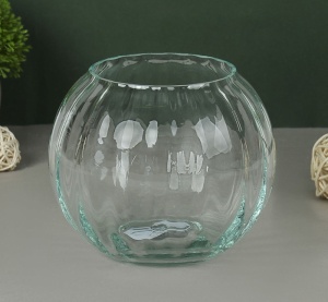 Ваза стекло рифленная 1,1 л ШАР риф. 13,5*11 см д.горл 8,5 см 1/6