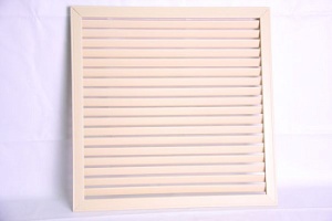 Решетка радиаторная ПХВ 600 х 1500  Слон. кость уп-5