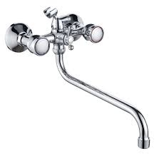 Смеситель д/ванны МЕГАБРИЗ ДИСКО лат., кр/б, плоский изл. 35см