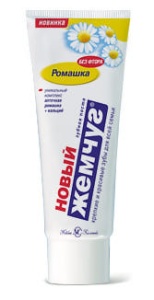 Зубная паста Жемчуг-новый Ромашка 100мл (32)