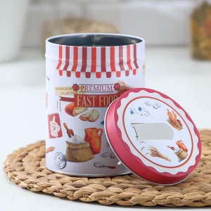 Банка жесть для сыпучих продуктов ПЕКАРЬ 13,8*10,5*10,5 см с откидным носиком