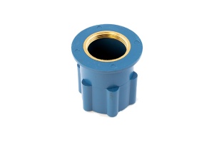 Гайка пластиковая с латунной вставкой для крепления смесителя