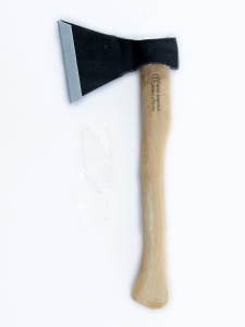 Топор кованный 1,4кг в сборе Б4/А2