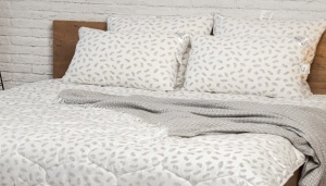 Подушка ЛЕБЯЖИЙ ПУХ 68х68см 3D НАНО на молнии Мега Комфорт